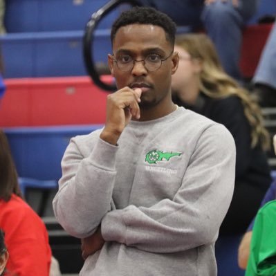 | l research college athletics & tweet random thoughts |