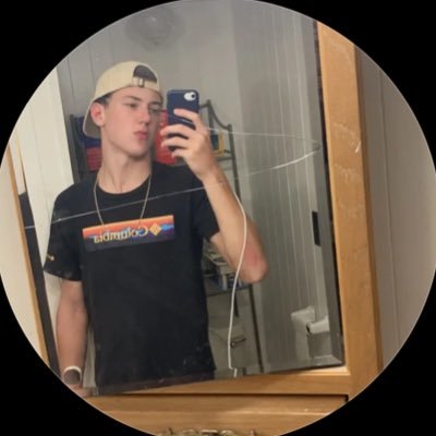 wesbeauchamp's profile picture. USMC 6/1 ⏳   christian male ✝️