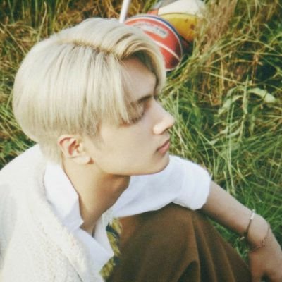 ~𝐃𝐨𝐧'𝐭 𝐟𝐨𝐫𝐠𝐞𝐭, 𝐛𝐞𝐚𝐮𝐭𝐢𝐟𝐮𝐥 𝐬𝐮𝐧𝐬𝐞𝐭𝐬 𝐧𝐞𝐞𝐝𝐬 𝐜𝐥𝐨𝐮𝐝𝐲 𝐬𝐤𝐢𝐞𝐬~
akun #engene #moa
yang mau mutualan ayo!
02L