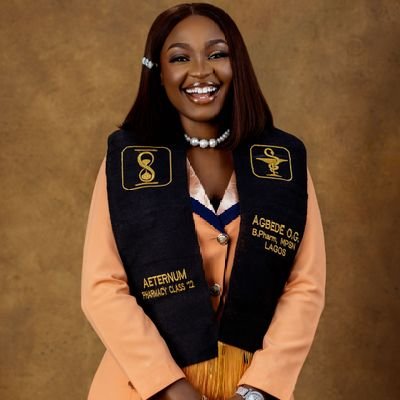 Distinction Pharmacist| Passionate about impacting lives through service and leadership| Youth Empowerment| Advocate for Women in Leadership| Digital Marketing.