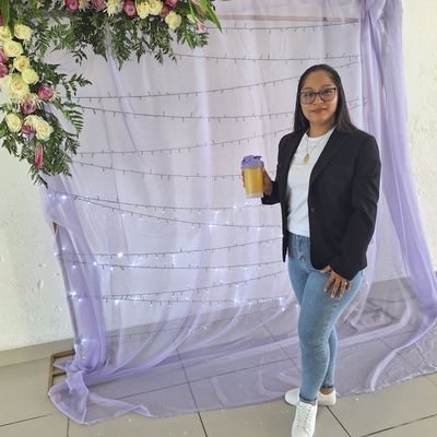 RosaNez13327528's profile picture. Cuidar tú rostro y cuerpo es muy importante. 

Nuestra línea de productos complementan un estilo de vida saludable, cuidado personal y de belleza.
💅🏼🏃🏻‍♀️