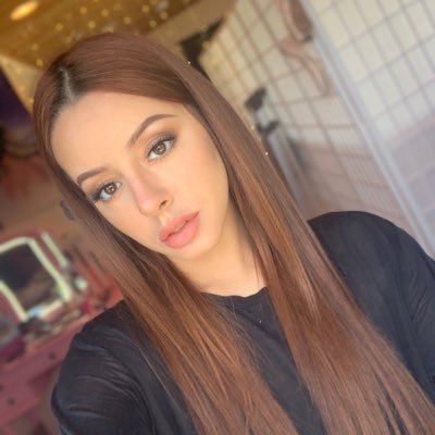 MartinLaur74949's profile picture. 