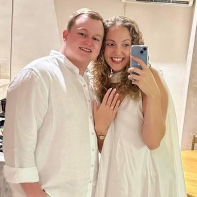 HeinamanDillon's profile picture. | Follower of Christ | Husband | Head Basketball Coach @CHCSBasketball | REI 🏡 |