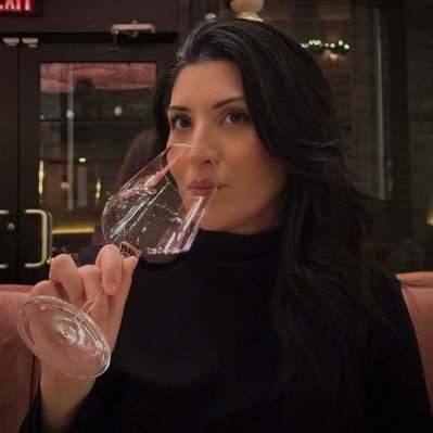 KarishmaBalani's profile picture. Building and helping others build