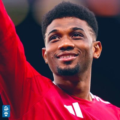 D’itInÉrANt à caSaNiEr🏠 Géographe🌍Climatologue🌦️Muslim🕋Talibé #Bamba📿Patriote☘️Mentalité Cassius Clay🥊From 2ku Mbossé ManUnited🔴⚪️⚫️BKLYN_Nets🏀NoLove❌❤️