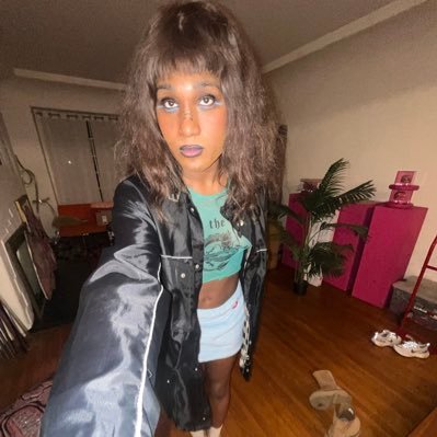 BRAND NEW LUCY !! π΅πΈ Profile