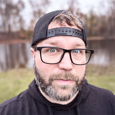 🕹️Geeky Gamer Dad🕹️ CODE: CRUX • @GFuelEnergy #ZenniPartner #EpicPartner • GFX for @1FWrestling • IT Specialist • 3D Printsmith • @UnholyJess 🖤