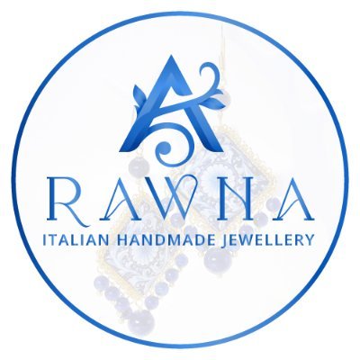 Tutti i prodotti della RAWNA sono fatti a mano . Composto con i materiali siciliani (ceramica pitturati a mano con oro zecchino, maiolica di pietra lavica), per