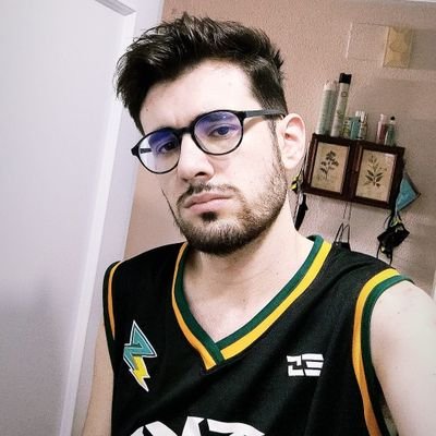 Head Coach for @STMNesports & @SKCalalas | @brawl_esports | MSI, World Finals & LCQ |