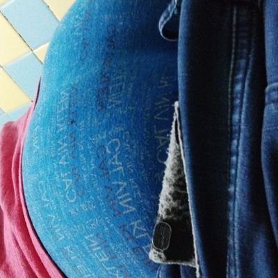 quien para grabar contenido?? 😏😎 soy pasivo flaquito, soy bien morboso me gusta chupar pies, axilas y todo lo que me pidan 😉 *Brindo servicios sexuales*