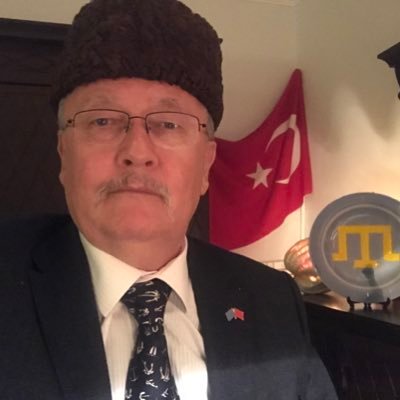 Belgesel film Yönetmeni-Gazeteci-Yazar, M ünv Tarih/doktora Kırım Tatar MM TT - Emel Kırım Vakfı Başkanı-Emel Dergisi