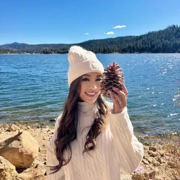 💖 Just a girl with a camera and a heart full of dreams 🌸 Embracing the chaos