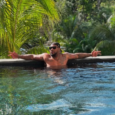 TheFitMartian1's profile picture. 🪐 Just A Martian In My Own World! 🌎