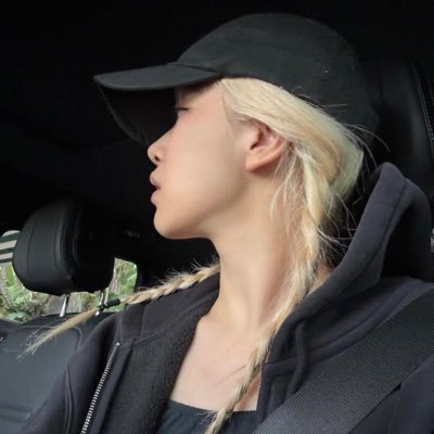 i0ruby's profile picture. blackpink fan account ♡