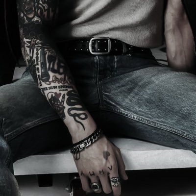 she/her • bi • 25y • mid-size • switch (++dom) • pt/eng • 021 • MDNI