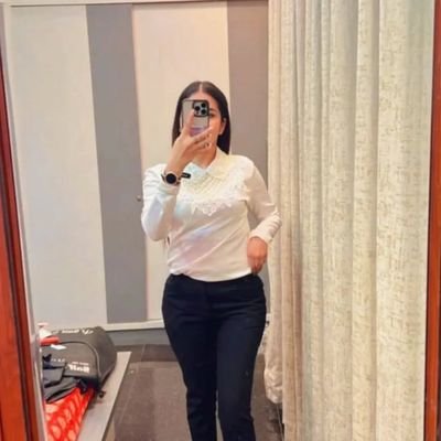 Lawyer 🕶️
works at Delhi High court & District courts
