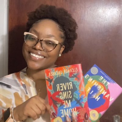 readsbyrene's profile picture. Lost in Books & Files 📚✨ Real Estate Lawyer 👩🏽‍⚖️