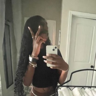 StarrrrGg's profile picture. Mhmmm || The red❤️