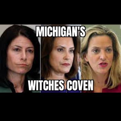 Mommabeararmy's profile picture. 