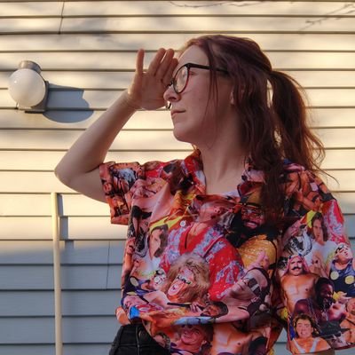 FatuousLadyJ's profile picture. My Twitter only exists to tweet about wrestling. 
🎉
and the occasional other thing.