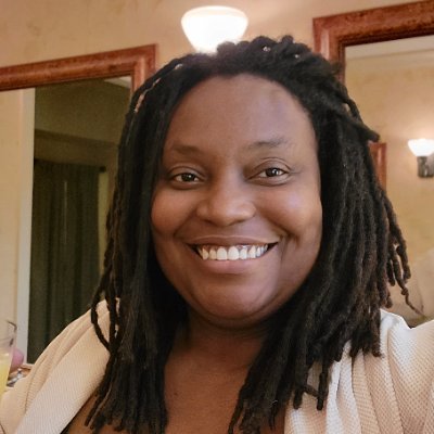 Tee_OCFB's profile picture. Recruiter for Oberlin College
https://t.co/WijHGFlSqU
Recruiting questionnaire: https://t.co/jyEU0NSdBC