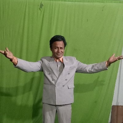 Entrepreneur , Artist & Science Devotee