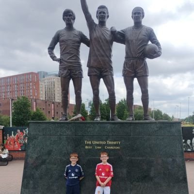 ChampmanNi's profile picture. CM0102, Football, Sports and gaming!!

Current manager of Pitch Perfect in the @swempfa and Bann River in the lesser spotted small horse invitational.