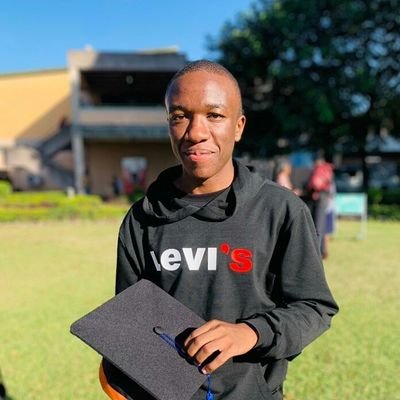 ChandaMuma33's profile picture. Student/Real Marid