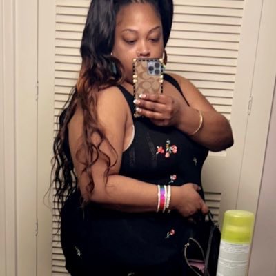 💙4eva IROLLHERBLUNTS💙|🏁🇹🇹🇩🇴|A lil bit 🏳️🌈|Bx🗽✈️NC|30+|✊🏿|♓️|NSU ALUM|this account only for men and studs who like fat bitches|DMS CLOSED|