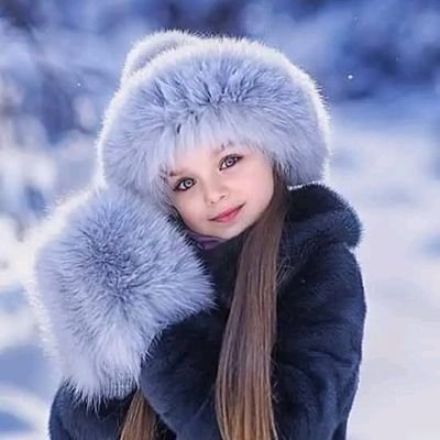 إدارة..إستراتيجية..مؤثرة.. صغيرة.. مهتمه بالعالم..مطبعة مع الإنسانية..عميلة الوطن..خائنة الأعداء
.. نحن أبناء السماء..
..the sky sons..
..God bless Yemen