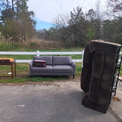 RaySpizzy's profile picture. just a hood dude good dude

(Land of the free 🇺🇸)