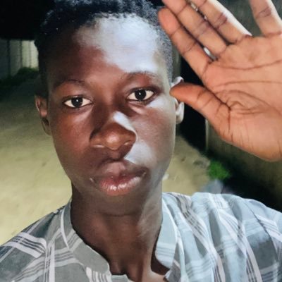 am molamine leaving in the Gambia 🇬🇲 the smiling cost leaving with grandma and younger siblings we here asking for help for the shek of Allah 💔🙏