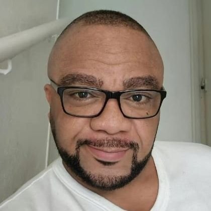 REF: Jide Alabi (on youtube).
Award winning Actor, Award winning Sportscaster, producer/voiceover artist/Compere. Aka Mallam Shege