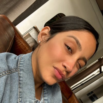 deniajherrera's profile picture. 
