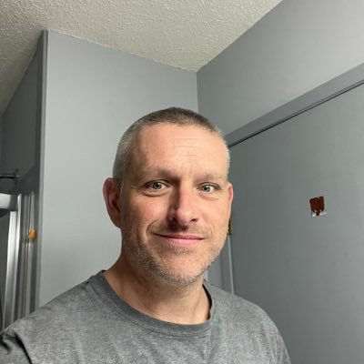 blubell420's profile picture. 