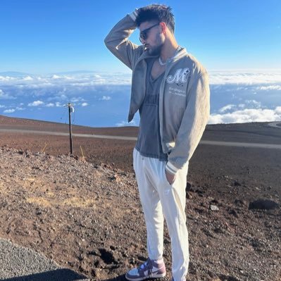 ishanjainn's profile picture. @yriscience