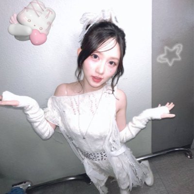 Violet359914562's profile picture. 