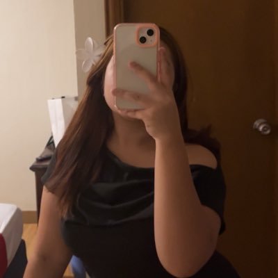 kediaaaz's profile picture. crybaby