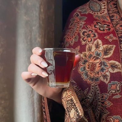 كلماتي تسهر معي في الليل… إن وجدت نفسك بين الحروف، تابعني ✍️ نايس ون AV061 ايهيرب CYE7016