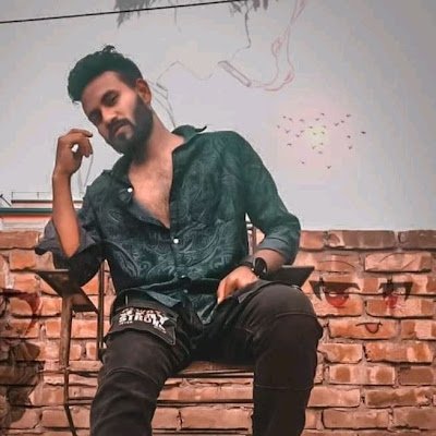 ariyanshei70007's profile picture. 