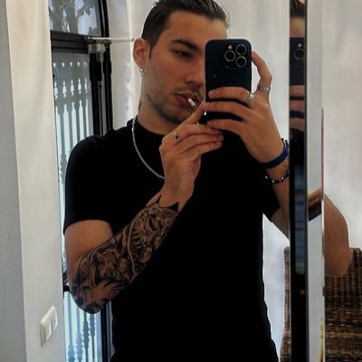 ig: younglovebby Tengo pocos followers en twitter, pero son preciosos.
