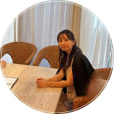 Aomiyuno_design's profile picture. 【デザインで繋がる,架け橋になりたい!】製菓学校卒業▶︎販売員▶︎3兄弟のママ/SNS広告/チラシ/資料作成/Webデザイン//etc...和菓子🍡洋菓子🍰大好き❤ @制作実績数100以上//無言フォローお許しください🙇‍♀️