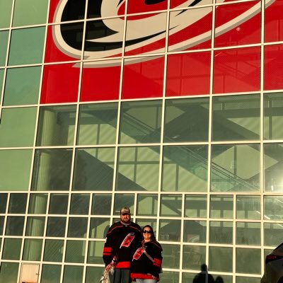 JMeadows12's profile picture. 🖤❤️ Just here for Hurricanes Hockey ❤️🖤