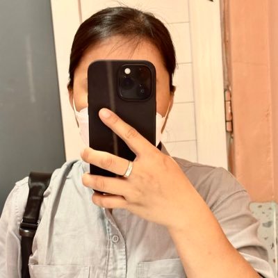 nttuyetxuanvn's profile picture. 