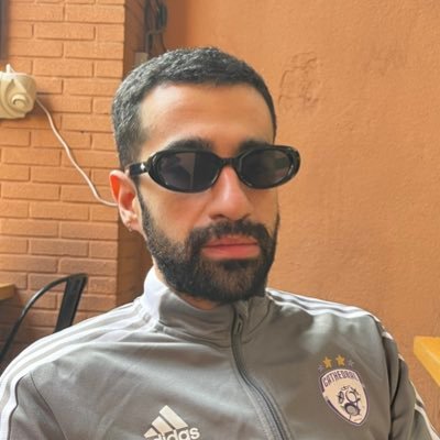 dederossonero's profile picture. ضامن زمانه