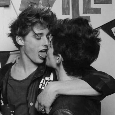 xxammmy's profile picture. v20malny