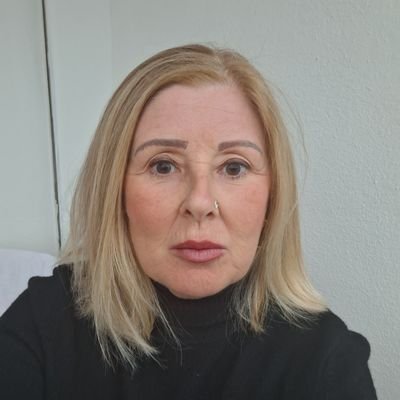 On the side of humanity, say no to racism and fascists 🚫 🏳️🌈
Mum,wife,gran. Nurse and Palliative Carer. Open heart surgery survivor. #reformout.
