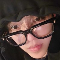 rhi (@s_ccheol) 's Twitter Profile