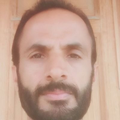 visual https://t.co/1Vzm1Op9IV visual Arts NCA National college of arts Lahore. painter, sculptor, land Artist.