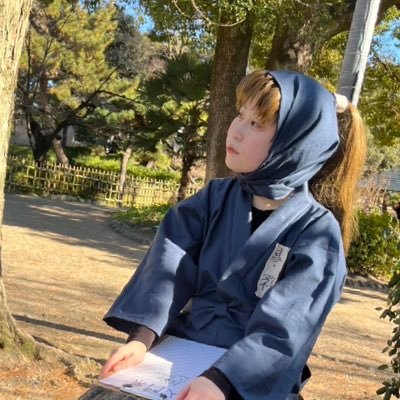 18↑ 雑多垢 コスプレとか絵とか上げてます 絶望的にSNSを使うのが下手なので返信遅いし時々動かなくなります 今垢移行中です!移行先→ @hazi_0o0